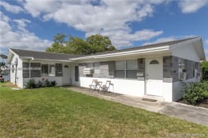 1064 SW 2nd St #1, Hallandale Beach, FL 33009, - MLS#A11925339