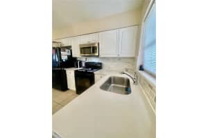 1064 SW 2nd St #1, Hallandale Beach, FL 33009, - MLS#A11925339