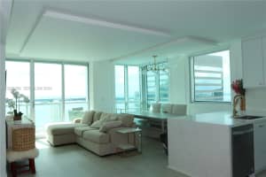500 Brickell Ave 3902, Miami