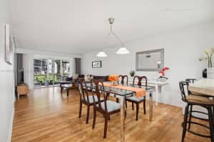 9511 N Hollybrook Lake Dr 108 Pembroke Pines, FL 33025 - MLS#A11925357