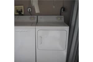 11631 SW 2nd St, Pembroke Pines, FL 33025, - MLS#A11925391