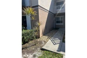 1250 Sw 113th Ter 102 Pembroke Pines, FL 33025 - MLS#A11925405