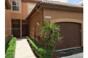 1436 Barcelona Way 3-23, Weston
