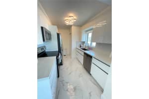 5900 Collins Ave 1104 Miami Beach, FL 33140 - MLS#A11925442