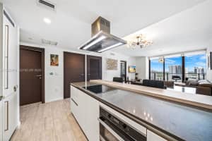 1000 Brickell Plaza Unit 2111, Miami, FL 33131, - MLS#A11925479