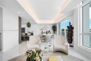 100 S Pointe Dr Th-13 Miami Beach, FL 33139 - MLS#A11925498