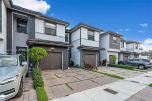 9114 Nw 158th St Miami Lakes, FL 33018 - MLS#A11925515