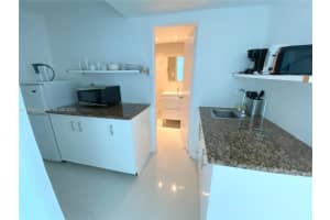 5445 Collins Ave 610 Miami Beach, FL 33140 - MLS#A11925517