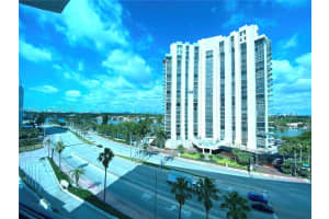 5445 Collins Ave 610 Miami Beach, FL 33140 - MLS#A11925517