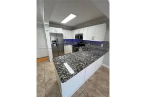 1075 W 68th St APT 218, Hialeah, FL 33014, - MLS#A11925519