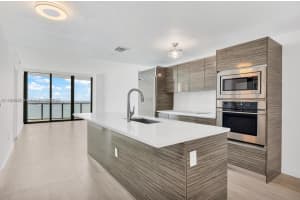 460 Ne 28th St 3907 Miami, FL 33137 - MLS#A11925525