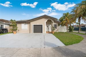 13941 SW 13th St, Miami, FL 33184, - MLS#A11925539