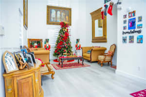 8204 NW 165th St, Hialeah, FL 33016, - MLS#A11925545