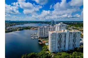 2780 Ne 183rd St 901, Aventura