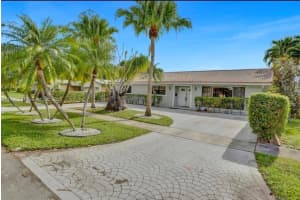 5500 Buchanan St Hollywood, FL 33021 - MLS#A11925581