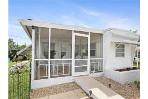 8616 Sw 16th Pl, Davie 8616 Sw 16th Pl, Davie