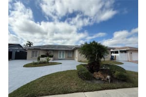 19952 Nw 62nd Ct Hialeah, FL 33015 Sold 12/09/25