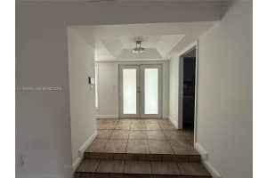 19952 Nw 62nd Ct Hialeah, FL 33015 Sold 12/09/25