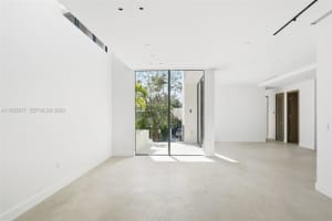 3551 Crystal Ct, Miami, FL 33133, - MLS#A11925617