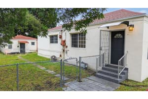 321 NE 169th St, North Miami Beach, FL 33162, - MLS#A11925634