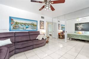 1050 Atlantic Shores Blvd APT 210, Hallandale Beach, FL 33009, - MLS#A11925636