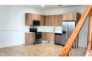 460 NE 35th Ct UNIT 4, Oakland Park, FL 33334, - MLS#A11925658