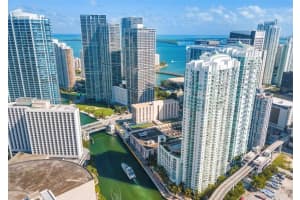 31 Se 5th St 3921, Miami