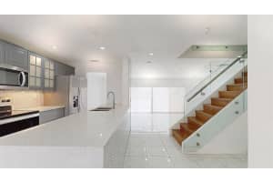 8212 Nw 8th Pl 2, Plantation