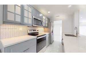 8212 Nw 8th Pl 2 Plantation, FL 33324 - MLS#A11925687