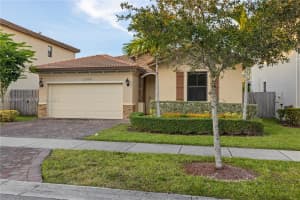 11725 SW 240th Terrace, Princeton, FL 33032, - MLS#A11925697