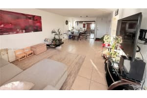 401 Golden Isles Dr APT 512, Hallandale Beach, FL 33009, - MLS#A11925740