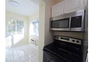 1942 Monroe St #4, Hollywood, FL 33020, - MLS#A11925759
