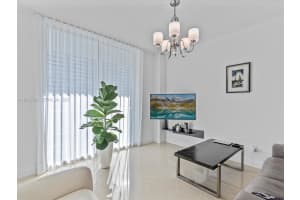 1945 S Ocean Dr APT 404, Hallandale Beach, FL 33009, - MLS#A11925799