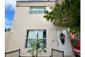 8091 Nw 12th St A Margate, FL 33063 - MLS#A11925852