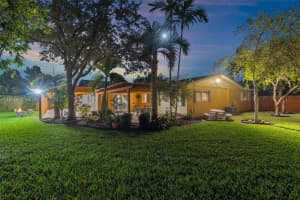 12920 SW 108th Pl, Miami, FL 33176, - MLS#A11925863