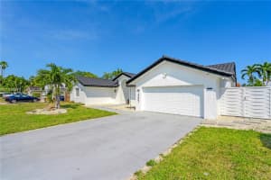 14631 Sw 162nd St Miami, FL 33177 - MLS#A11925872