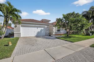 1535 Sw 187th Ave Pembroke Pines, FL 33029 - MLS#A11925881
