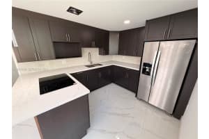 3527 Nw 17th St Miami, FL 33125 - MLS#A11925939