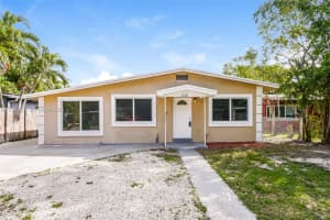 1128 Nw 7th Ter, Fort Lauderdale