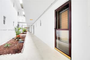 6505 Winfield Blvd # B-4, Margate, FL 33063, - MLS#A11926057