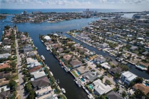 1601 Se 11th St Fort Lauderdale, FL 33316 - MLS#A11926075