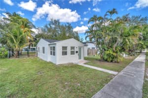 2431 Coolidge Street, Hollywood, Fl 33020, Hollywood 2431 Coolidge Street, Hollywood, Fl 33020, Hollywood