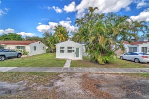 2431 Coolidge St Hollywood, FL 33020 - MLS#A11926098