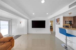 4660 E 4th Ave Hialeah, FL 33013 - MLS#A11926146