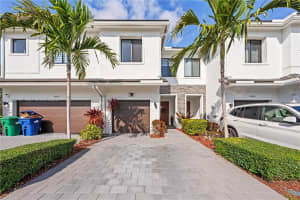 10887 Sw 232nd Ter, Homestead