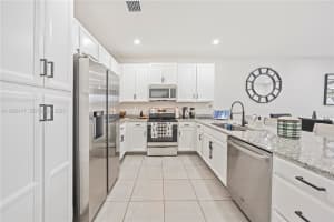 10887 Sw 232nd Ter Homestead, FL 33032 - MLS#A11926147