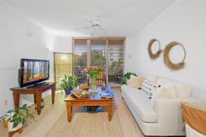 2665 SW 37th Ave APT 202, Miami, FL 33133, - MLS#A11926153