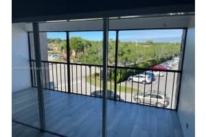 240 Lakeview Dr APT 312, Weston, FL 33326, - MLS#A11926225