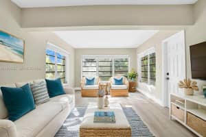 6844 SW 12th St, Pembroke Pines, FL 33023, - MLS#A11926227