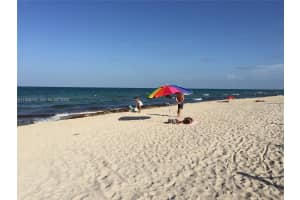 8340 Crespi Blvd APT 19, Miami Beach, FL 33141, - MLS#A11926231